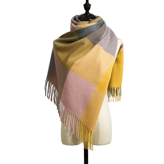 
                  
                    Women's Cashmere Plaid Scarf
                  
                